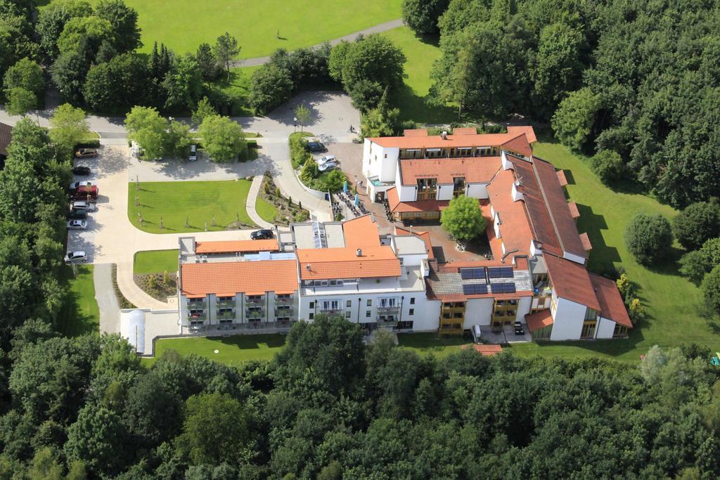 Hotel Und Appartementhof Waldeck Бад-Фюссинг Номер фото